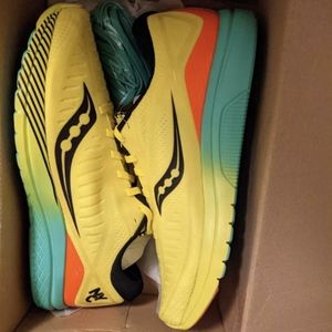 Saucony Kinvara 10 - 2019 NYC Marathon Shoes